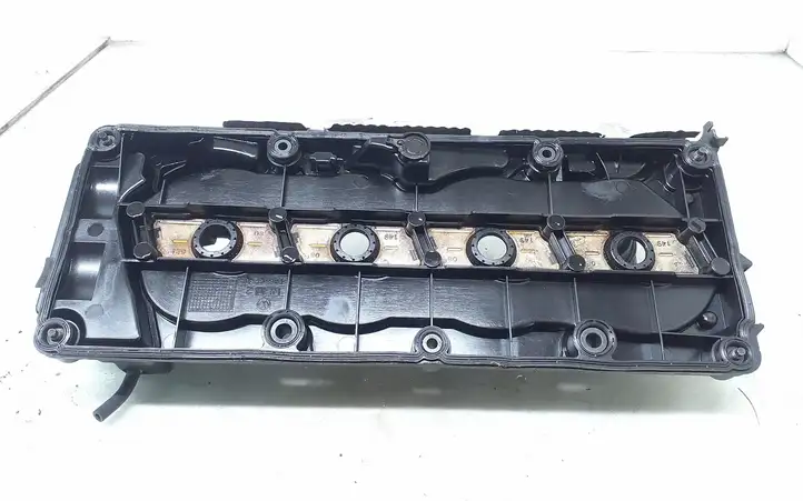 Volkswagen PASSAT B6 (2005 - 2010) 03L103469 Крышка головки блока цилиндров — фото 4