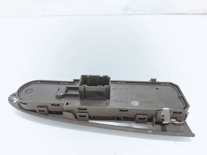 Fiat Croma (2005 - 2011) 29426 Блок кнопок стеклоподъемников — фото 2