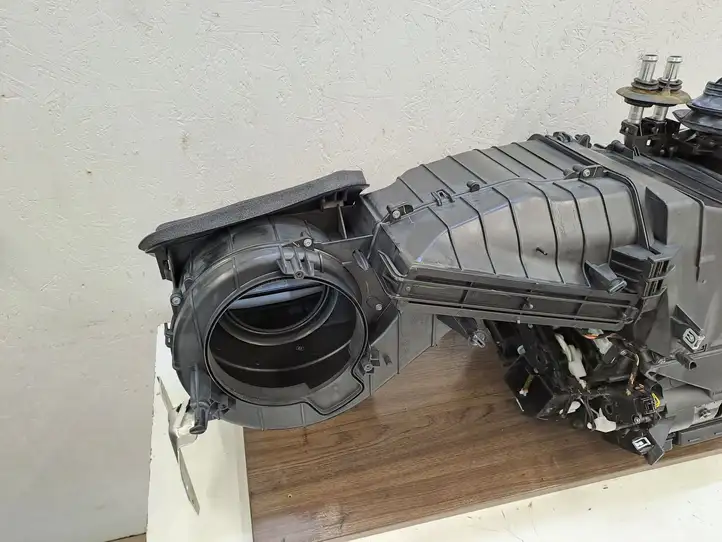 Audi A6 C7 (2011 - 2014) 1139300856 Комплект системы вентиляции салона — фото 3