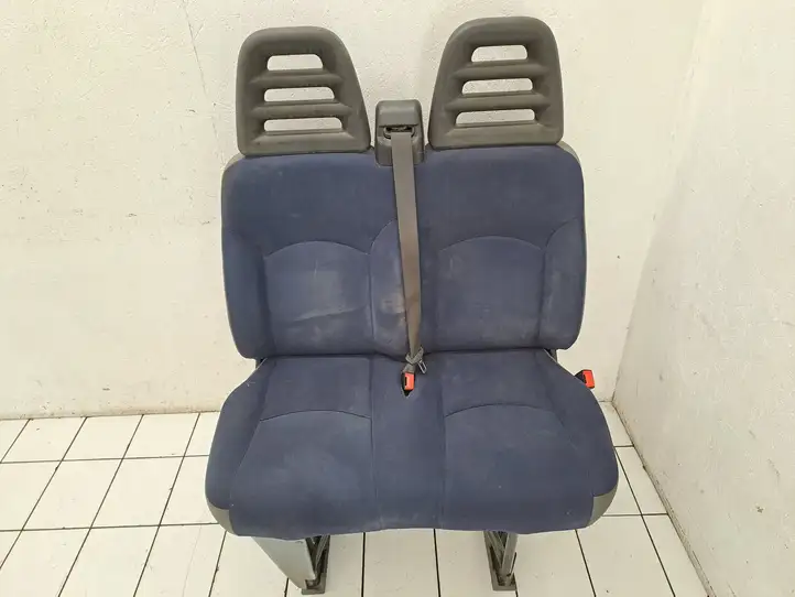 Iveco Daily Daily 35.8 - 9 (1998 - 2014) Переднее двойное сиденье — фото 23