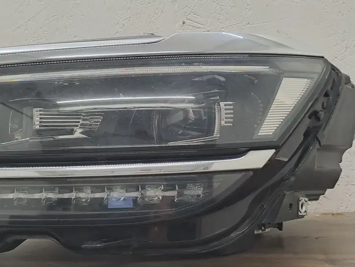 Volkswagen Tiguan (2016 - 2020) 5NB941081A Передняя фара — фото 31