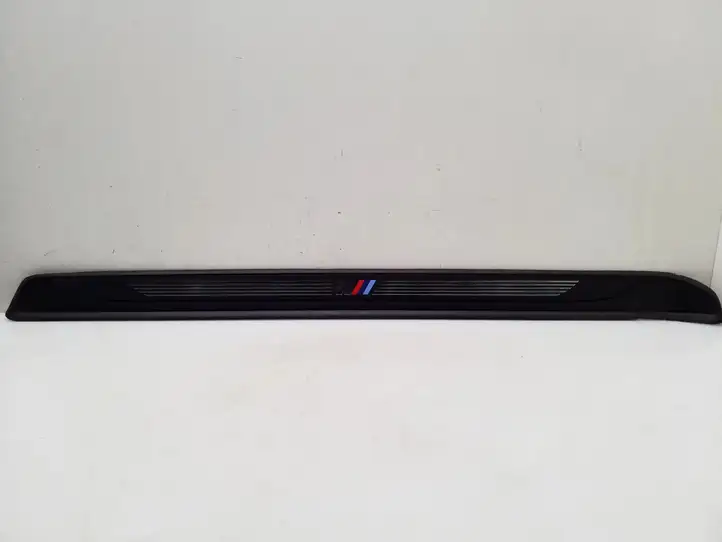 BMW 1 E81 E87 (2004 - 2011) 30HF546001 Внутренняя отделка переднего порога — фото 1