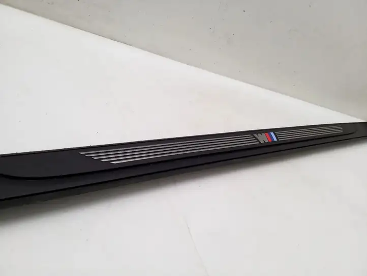 BMW 1 E81 E87 (2004 - 2011) 30HF546001 Внутренняя отделка переднего порога — фото 3