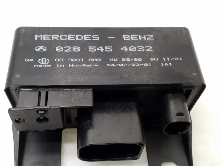 Mercedes-Benz ML W163 (1997 - 2005) 0285454032 Реле накала свечей — фото 5