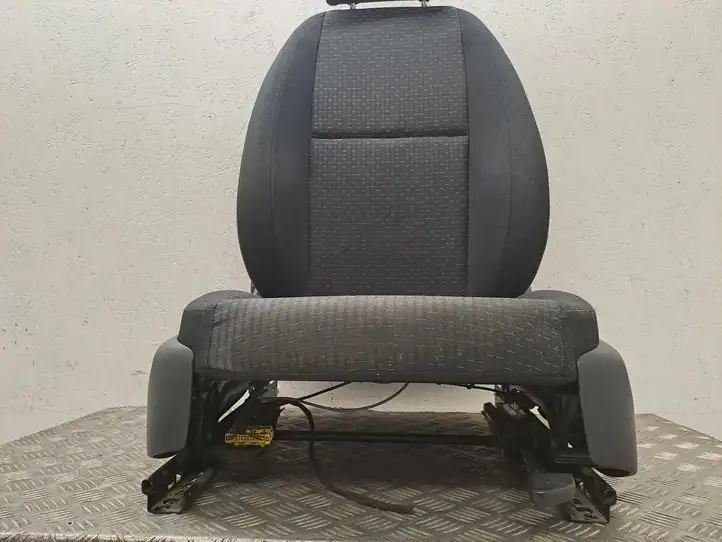 Mercedes-Benz Vito W447 (2014 - ) Переднее сиденье пассажира — фото 4