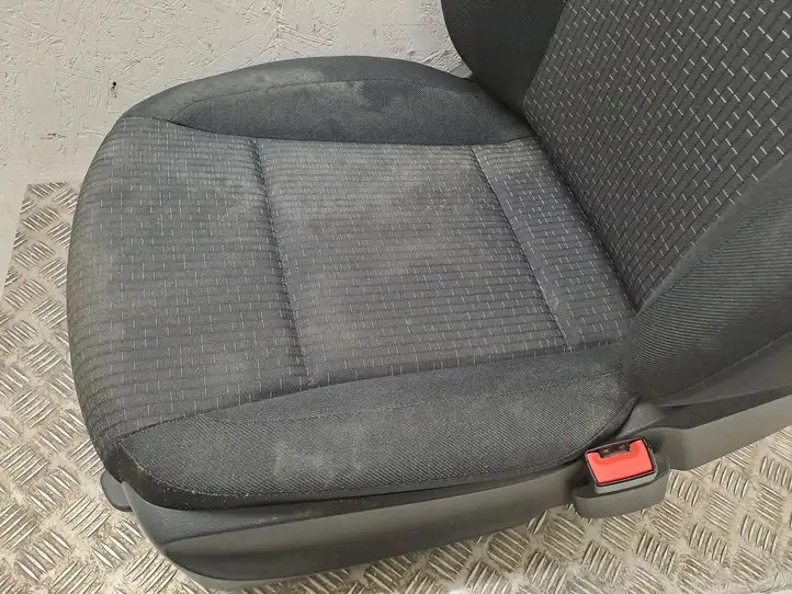 Mercedes-Benz Vito W447 (2014 - ) Переднее сиденье пассажира — фото 16