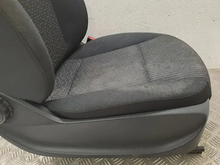 Mercedes-Benz Vito W447 (2014 - ) Переднее сиденье пассажира — фото 28