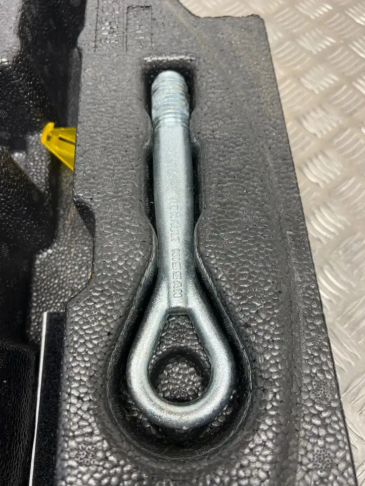Nissan Qashqai (2017 - 2020) 849A74EA1C Ящик для хранения в багажнике — фото 5