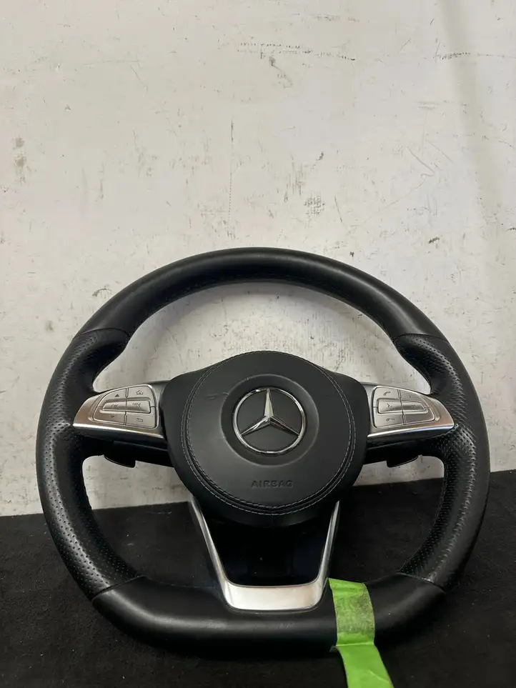 Mercedes-Benz S W222 (2013 - ) A0008601302 Подушка безопасности руля — фото 1