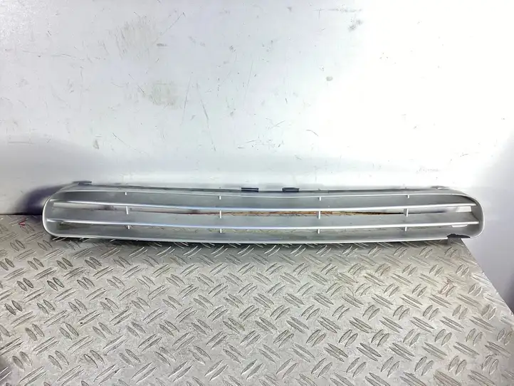 Porsche Cayenne (9PA) (2002 - 2010) 7L5807683A Нижняя решетка переднего бампера — фото 1