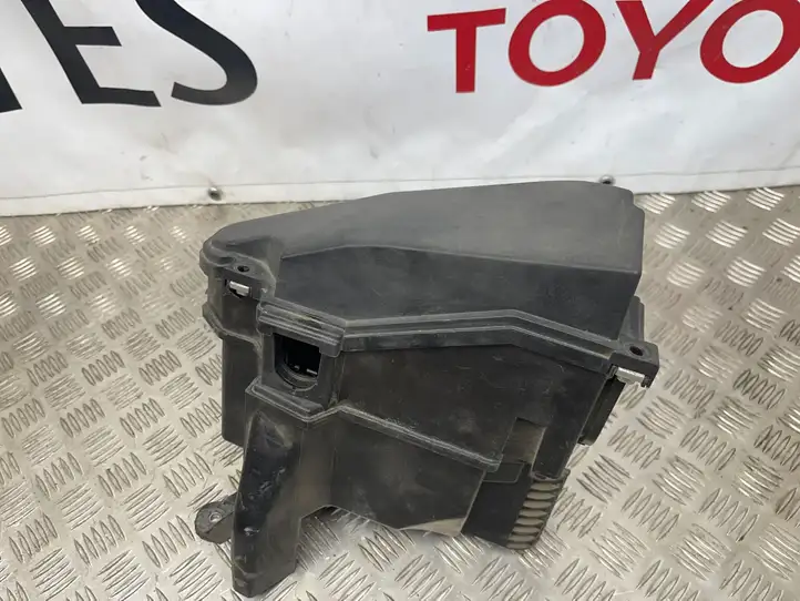 Lexus IS III XE30 (2013 - 2016) 71549690 Корпус ЭБУ двигателя — фото 1