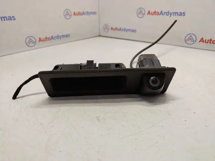 BMW 3 F30 F35 F31 (2012 - 2018) 51247368753 Ручка багажника с камерой — фото 1
