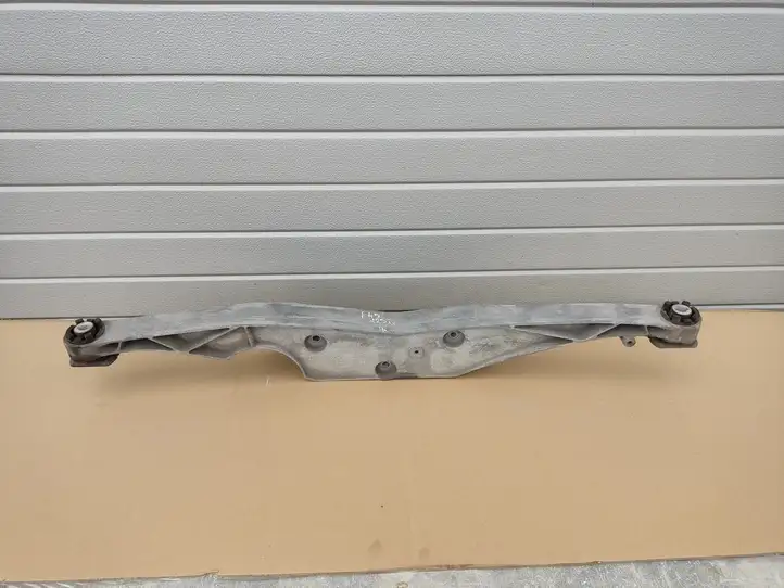 BMW 2 F45 (2014 - 2021) 6858474 Кронштейн заднего редуктора — фото 2