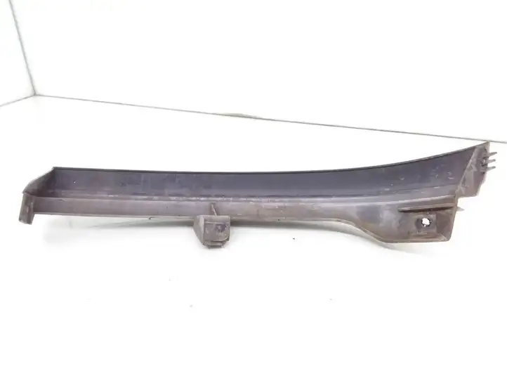 Opel Zafira A (1999 - 2003) 90580652 Окантовка фары — фото 2