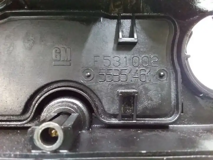 Opel Astra H (2004 - 2009) 55351461 Крышка головки блока цилиндров — фото 3