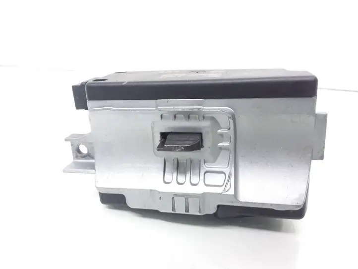 Audi A4 S4 B8 8K (2007 - 2011) 8K0905852D Блокиратор руля — фото 2
