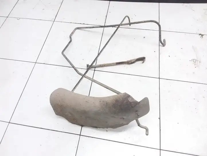 Peugeot Partner (2002 - 2008) Кронштейн запасного колеса — фото 2