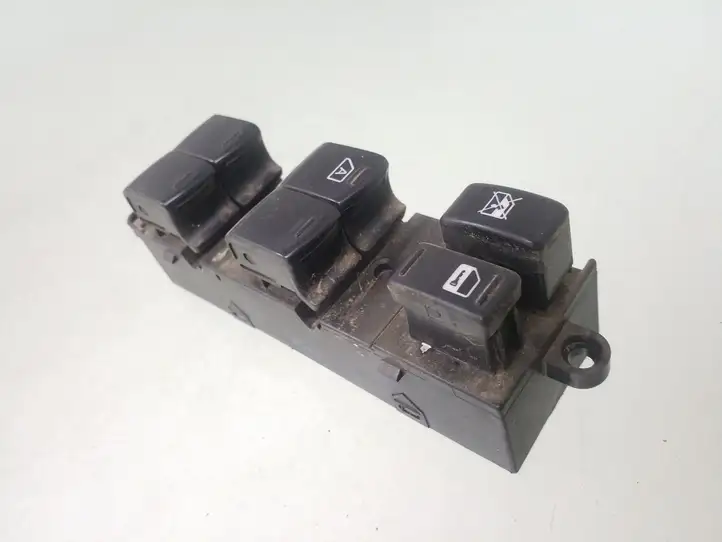 Subaru Forester SH (2008 - 2013) 157447 Кнопка стеклоподъемников — фото 2