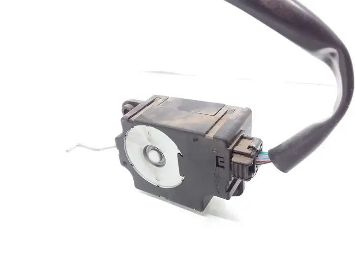 Subaru Forester SH (2008 - 2013) T1011655A Двигатель задвижки потока воздуха — фото 2