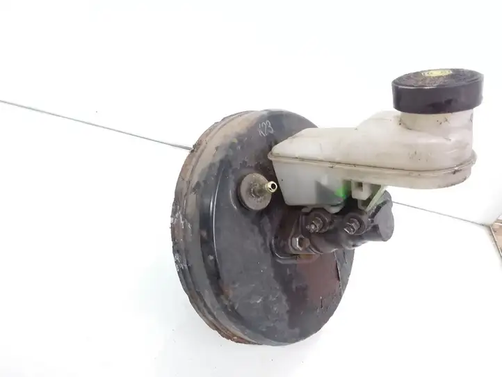 Toyota Yaris (1999 - 2003) 87402901 Вакуумный усилитель тормозов — фото 1