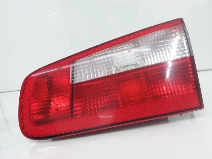 Renault Laguna II (2001 - 2005) 8200002476 Задний фонарь в крышке багажника — фото 1