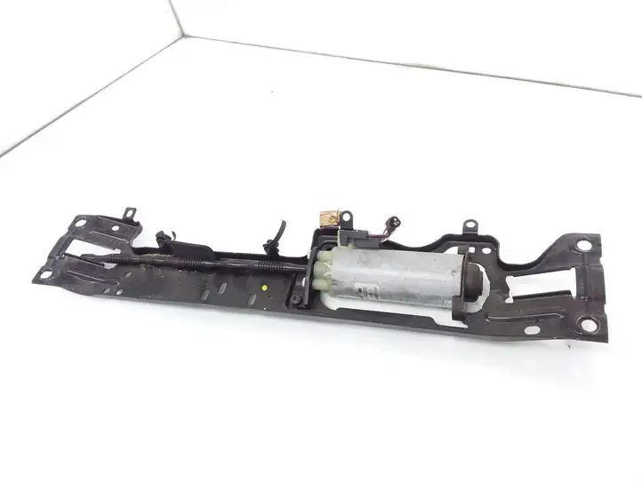 Volkswagen Touareg I (2002 - 2010) 0130002532 Электродвигатель сиденья — фото 1