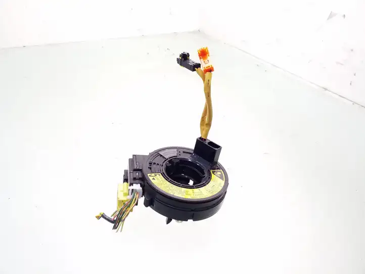 Toyota Avensis T250 (2003 - 2006) 4QJ0179 Контактное кольцо SRS — фото 1