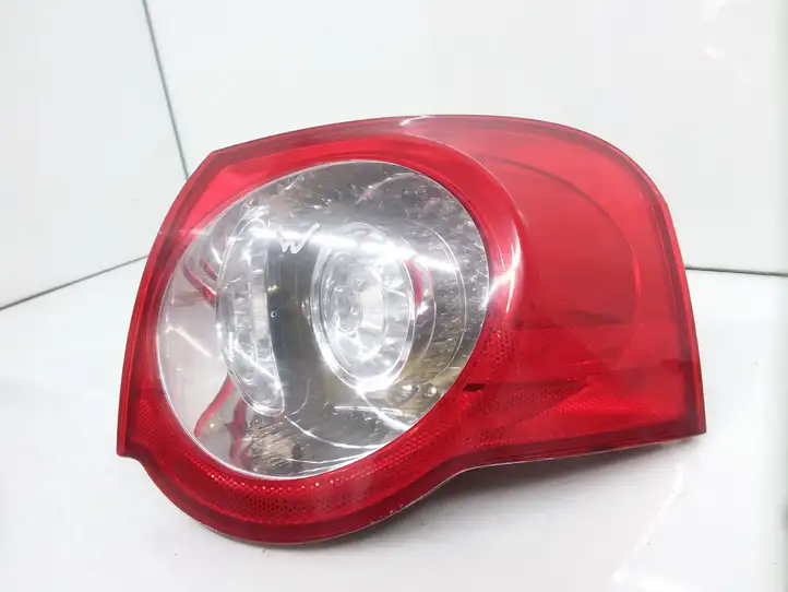 Volkswagen PASSAT B6 (2005 - 2010) 3C9945096C Задний фонарь в кузове — фото 1