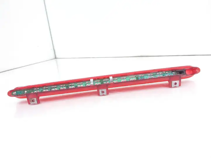 Volkswagen Touran I (2003 - 2010) 1T0945097A Дополнительный стоп фонарь — фото 2
