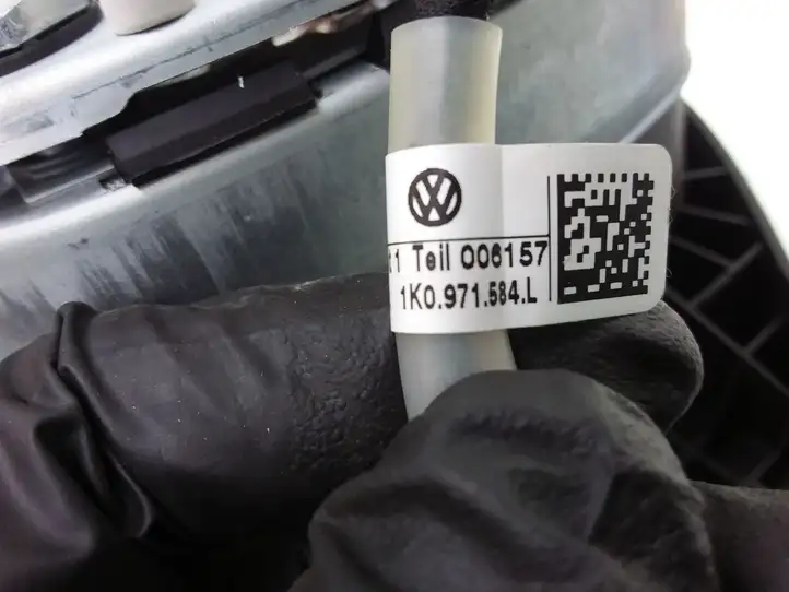 Volkswagen PASSAT B6 (2005 - 2010) 3C0880201AE Подушка безопасности руля — фото 3