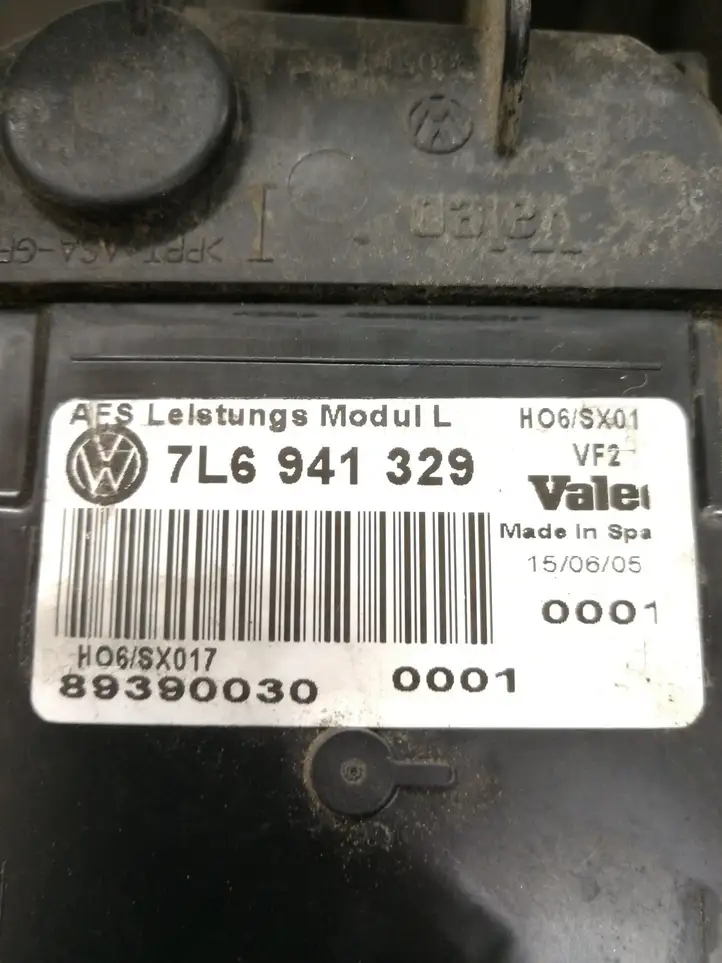 Volkswagen PASSAT B6 (2005 - 2010) 7L6941329 Блок розжига ксенона — фото 3
