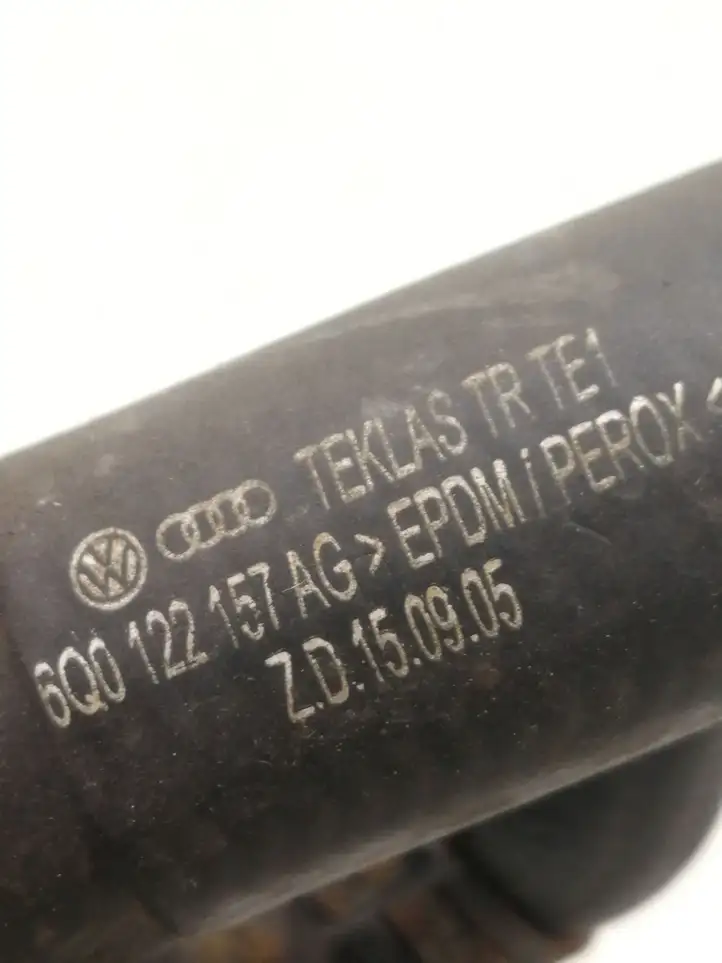 Seat Ibiza III (6L) (2002 - 2008) 6Q0122157AG Шланги системы охлаждения — фото 3