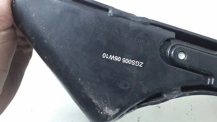 Mercedes-Benz Vito Viano W639 (2003 - 2010) A6397630014 Нижняя направляющая раздвижной двери — фото 3
