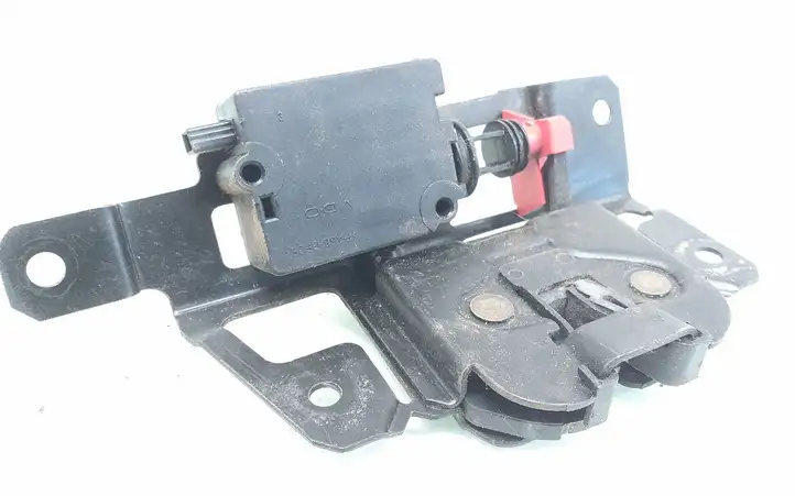 BMW X3 E83 (2003 - 2010) 51247057364 Замок крышки багажника — фото 3