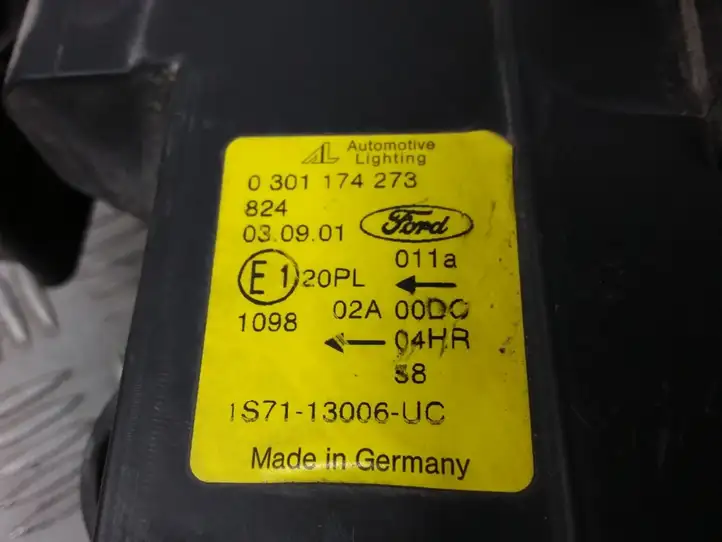 Ford Mondeo Mk III (2000 - 2007) 1S7113006UC Передняя фара — фото 4
