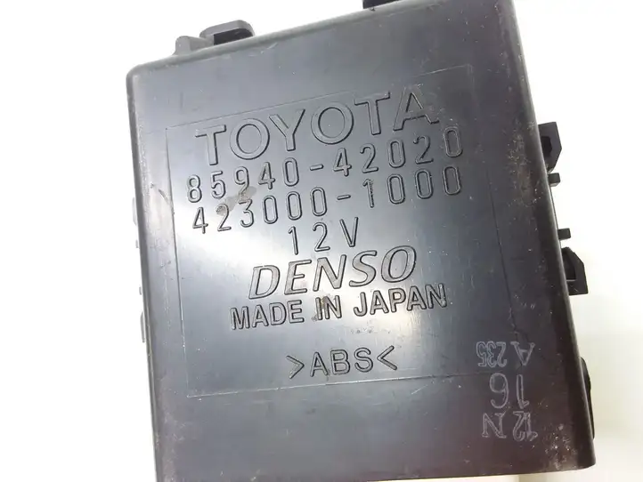 Toyota RAV 4 (XA30) (2006 - 2016) 8594042020 Реле стеклоочистителей — фото 3