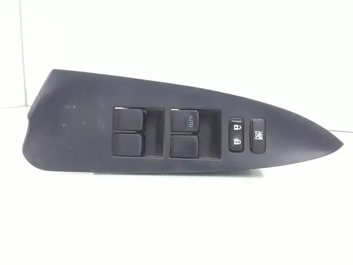 Toyota RAV 4 (XA30) (2006 - 2016) 7423242070 Блок кнопок стеклоподъемников — фото 1