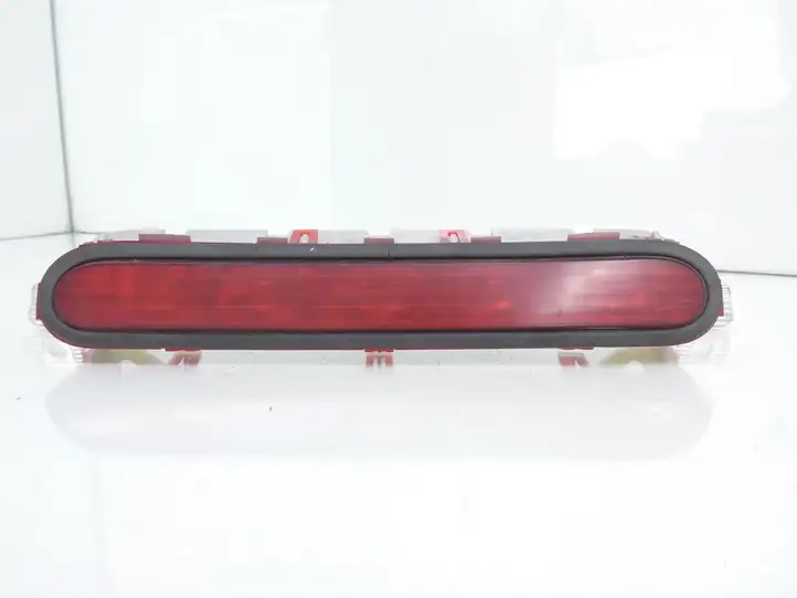 Toyota Corolla Verso AR10 (2004 - 2009) 815700F011 Дополнительный стоп фонарь — фото 1