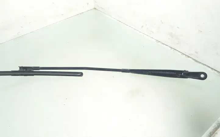 Citroen C5 (2004 - 2008) 071956 Рычаг стеклоочистителя — фото 3
