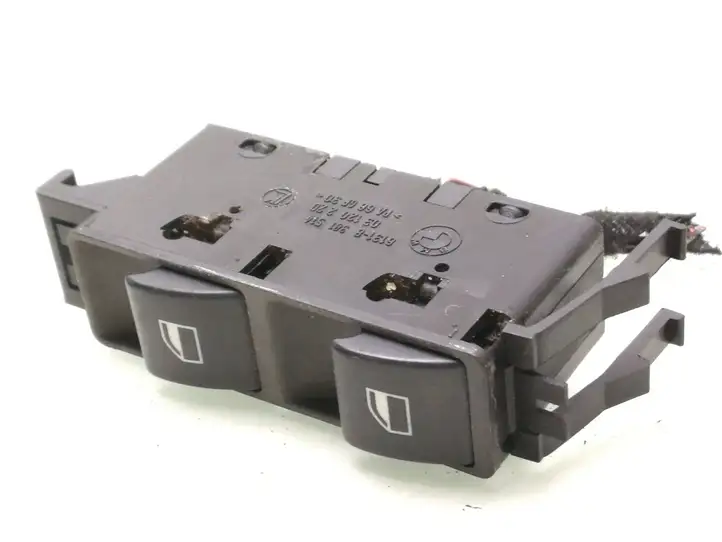BMW 3 E46 (1998 - 2005) 8381514 Кнопка стеклоподъемников — фото 1