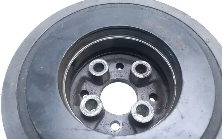 Audi A4 S4 B6 8E 8H (2000 - 2006) 038105243F Шкив коленчатого вала — фото 5
