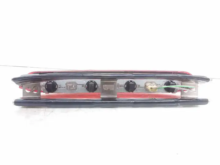 Toyota Corolla Verso E121 (2001 - 2004) P1844 Дополнительный стоп фонарь — фото 2