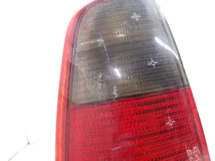 Seat Cordoba (6K) (1999 - 2002) 6K0945111B Задний фонарь в кузове — фото 2