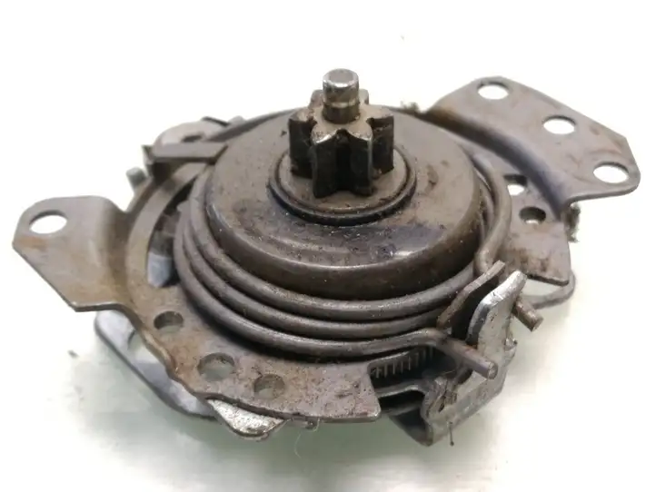 Volkswagen Golf IV (1998 - 2005) 1J0881054B Механизм регулировки сиденья — фото 1