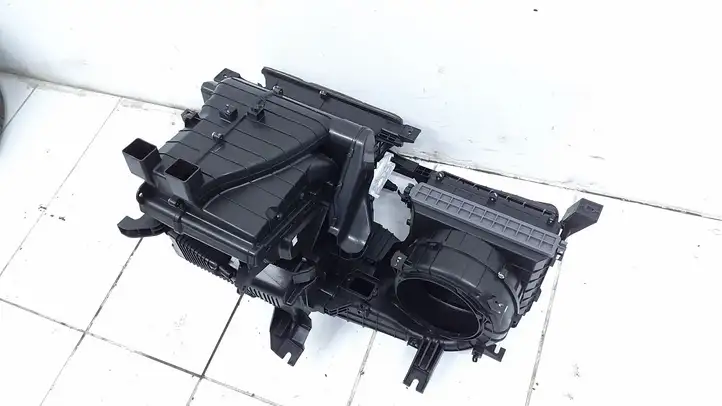 Hyundai i20 (GB IB) (2014 - 2018) 97200C8020SDH Пластиковый корпус — фото 6