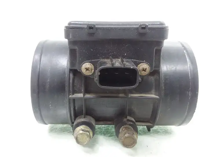 Mazda 323 F (1994 - 2000) E5T52271 Датчик массового расхода воздуха — фото 3