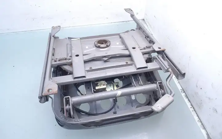 Volkswagen Sharan (2000 - 2003) Нижняя часть сиденья водителя — фото 4