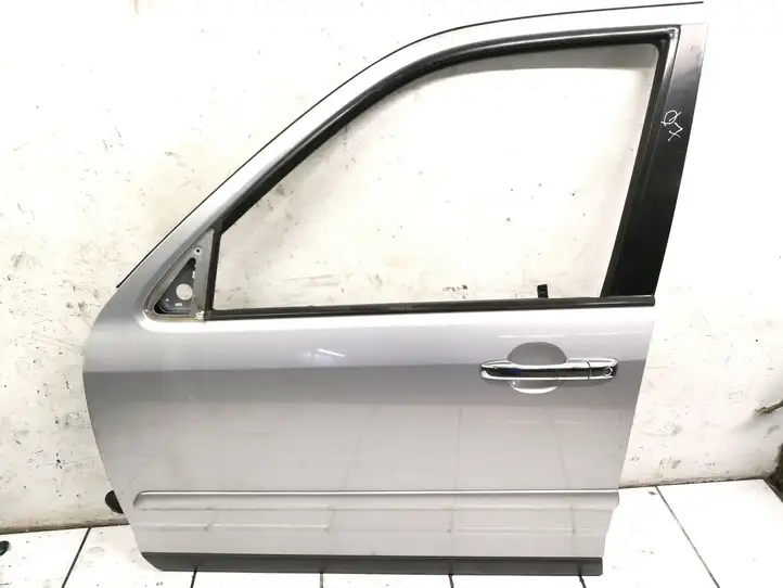 Honda CR-V (2004 - 2006) Дверь — фото 1