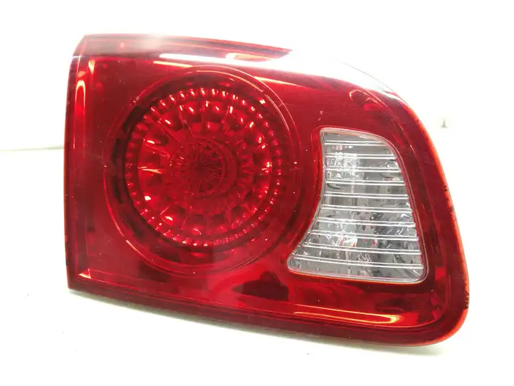Hyundai Santa Fe (2005 - 2009) 924052B000 Задний фонарь в крышке багажника — фото 1