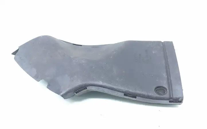 Audi A4 S4 B6 8E 8H (2000 - 2006) 8E0129618E Детали воздухозаборника — фото 2